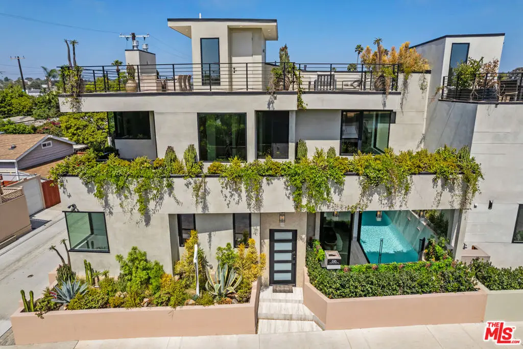 616 7th, Venice, CA 90291 - #1