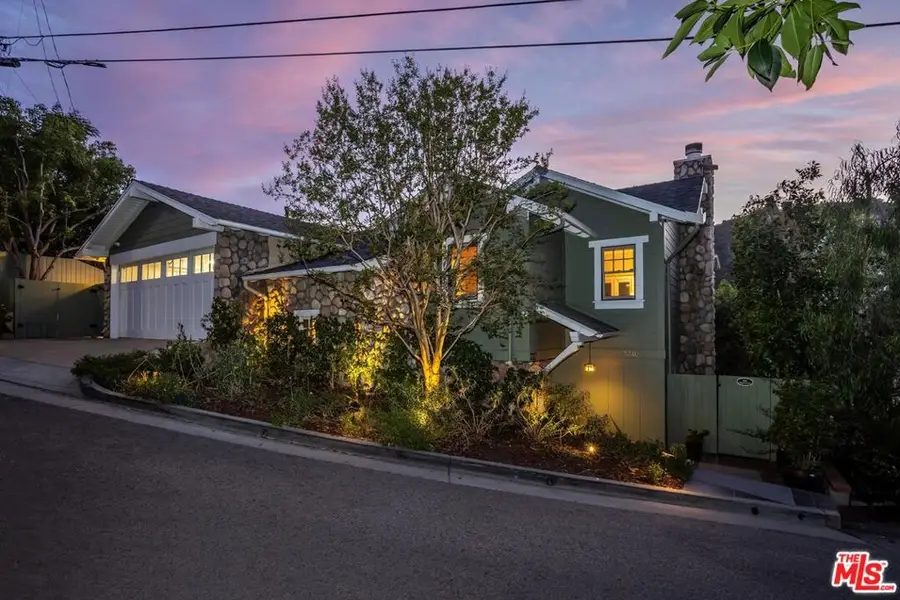 2201 Beech Knoll Road, Los Angeles, CA 90046 - #2