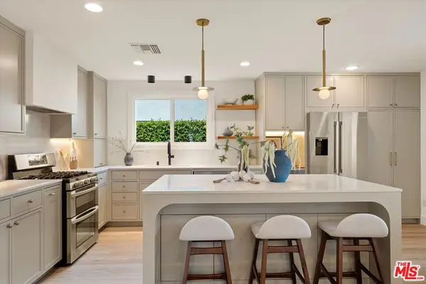 23445 Sylvan Street, Woodland Hills, CA 91367