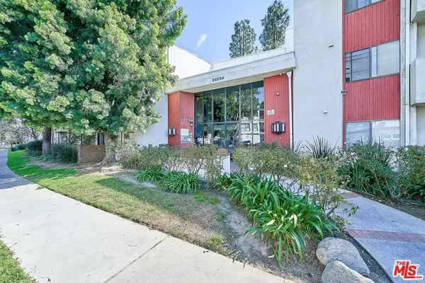20234 Cantara Street #229, Winnetka, CA 91306