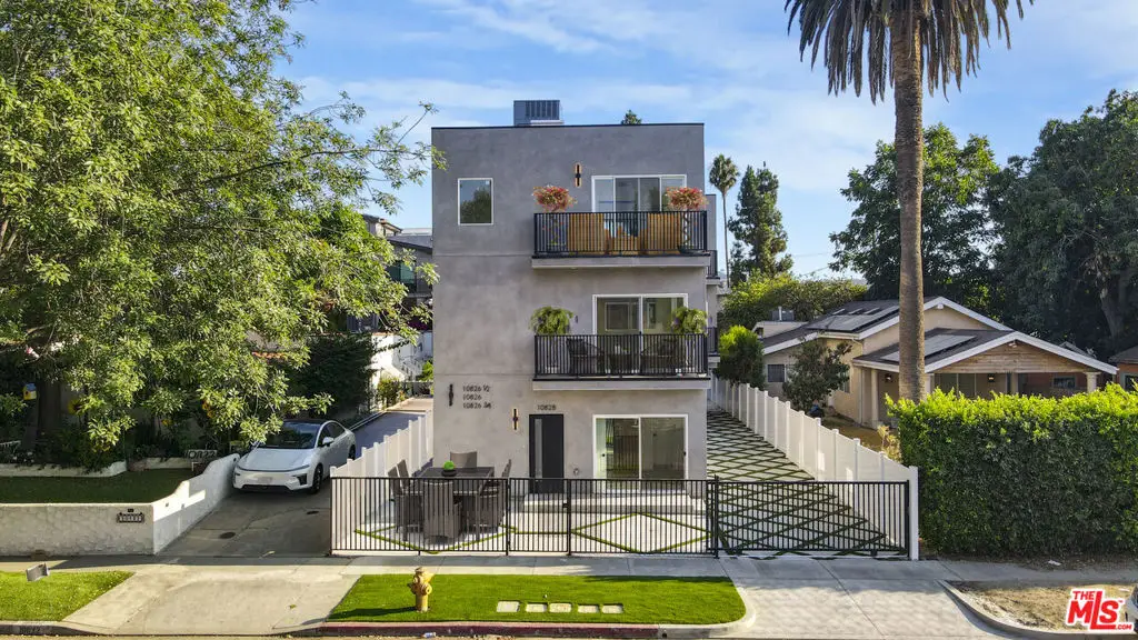 10826 Hesby Street, North Hollywood, CA 91601 - #1