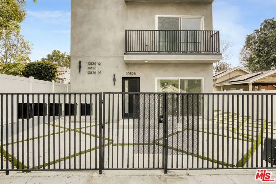 10826 Hesby Street, North Hollywood, CA 91601 - #3