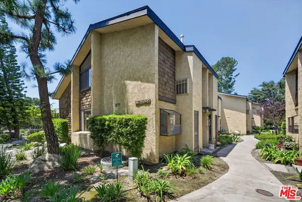 12750 Centralia Street, Lakewood, CA 90715