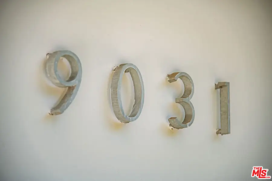9031 Wonderland Park Avenue, Los Angeles, CA 90046 - #2