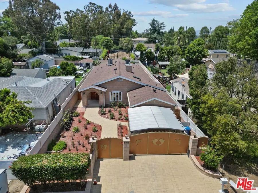 6015 Topeka Drive, Tarzana, CA 91356 - #3