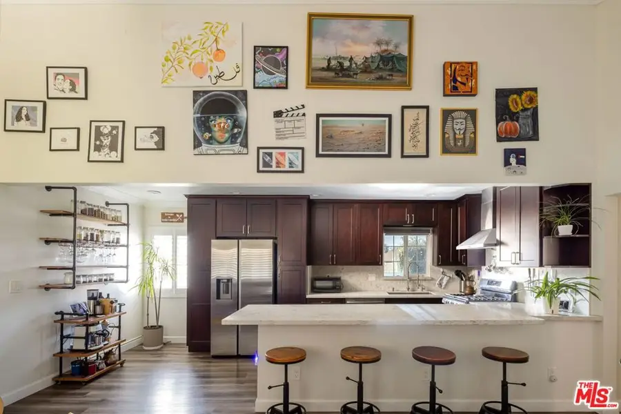 718 N Raymond Avenue #6, Pasadena, CA 91103 - #3