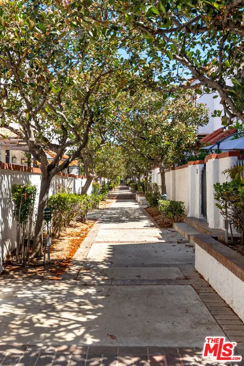 10030 Owensmouth Avenue #67, Chatsworth, CA 91311 - #2