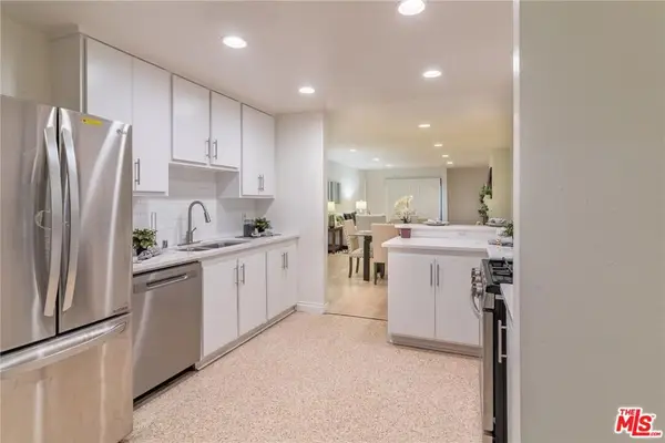 1940 N Highland Avenue #42, Los Angeles, CA 90068