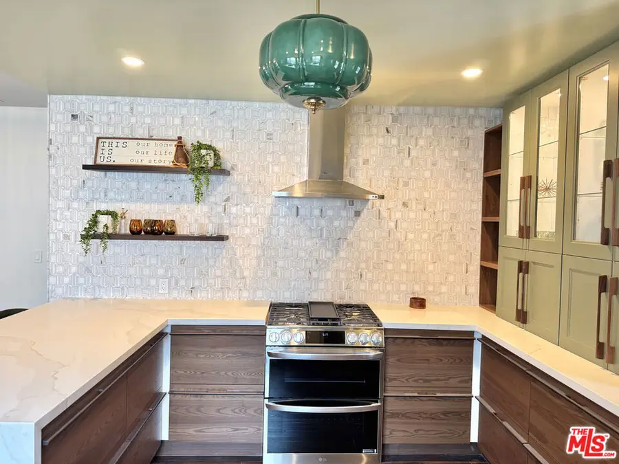 636 N Curson Avenue, Los Angeles, CA 90036 - #3