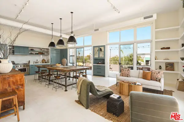 13320 Beach Avenue #403, Los Angeles, CA 90292