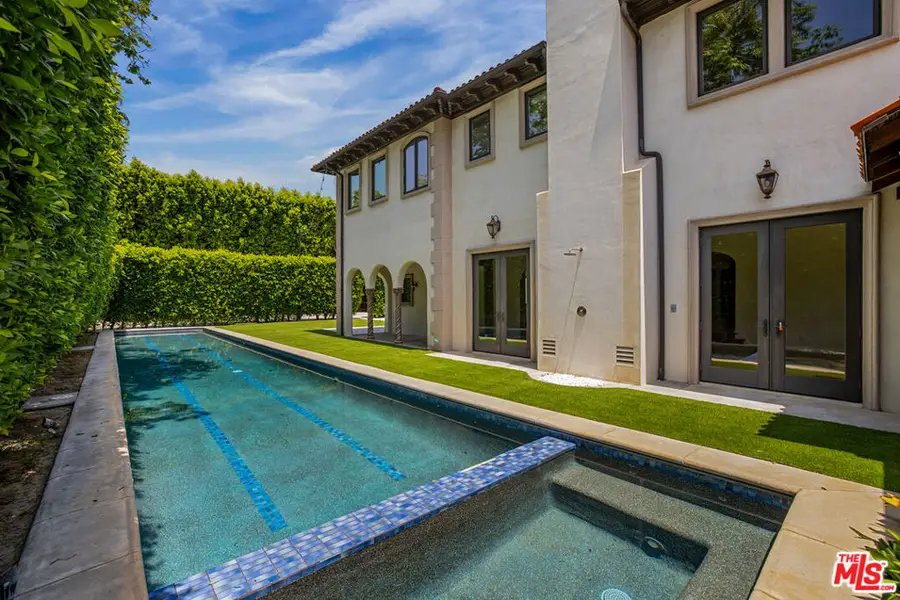 11159 La Maida Street, North Hollywood, CA 91601 - #2