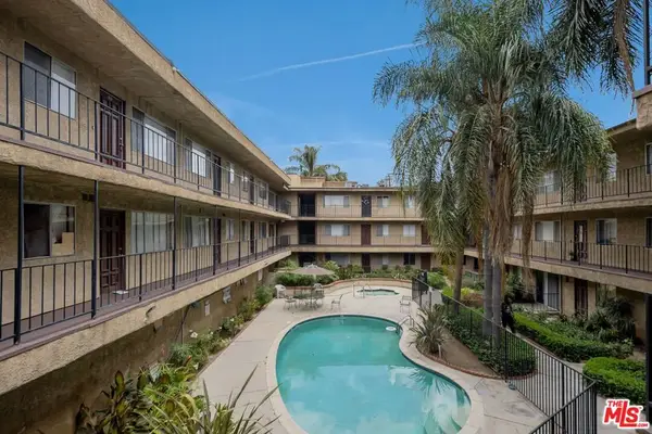 8505 Columbus Avenue #307, Los Angeles, CA 91343