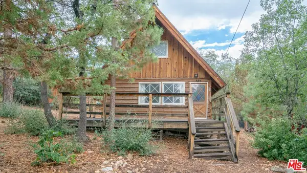 834 Victoria Lane, Sugarloaf, CA 92386