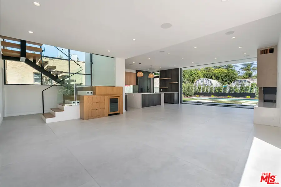 444 N Kings Road, Los Angeles, CA 90048 - #3