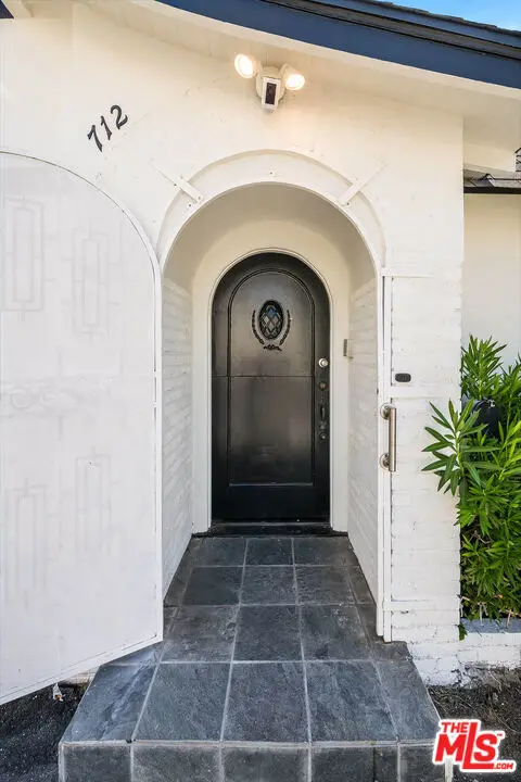 712 S Citrus Avenue, Los Angeles, CA 90036 - #3