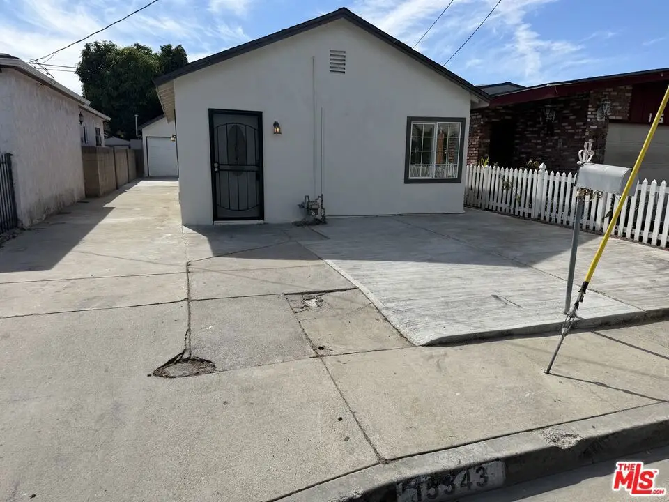 15343 Pimenta Avenue, Paramount, CA 90723 - #1