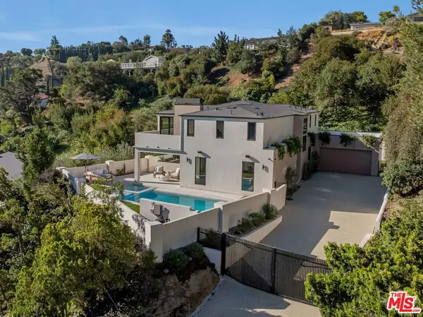 8636 Edwin Drive, Los Angeles, CA 90046