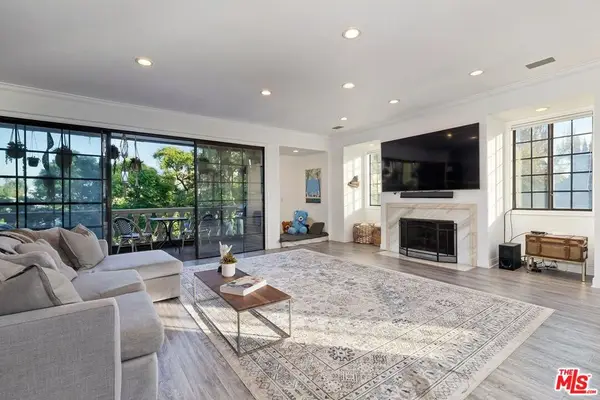 403 N Palm Drive #3, Beverly Hills, CA 90210