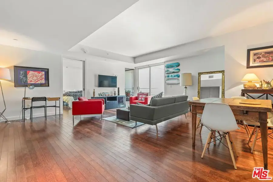 6250 Hollywood Boulevard #6L, Los Angeles, CA 90028 - #2