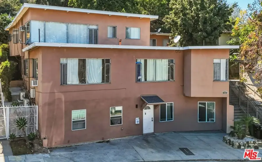 3815 Don Tomaso Drive, Los Angeles, CA 90008 - #2