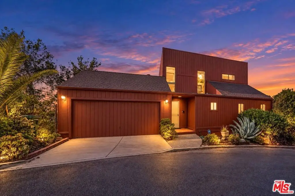 2541 Canyon Oak Drive, Los Angeles, CA 90068 - #1