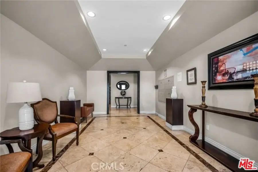 9049 Alcott Street #204, Los Angeles, CA 90035 - #3