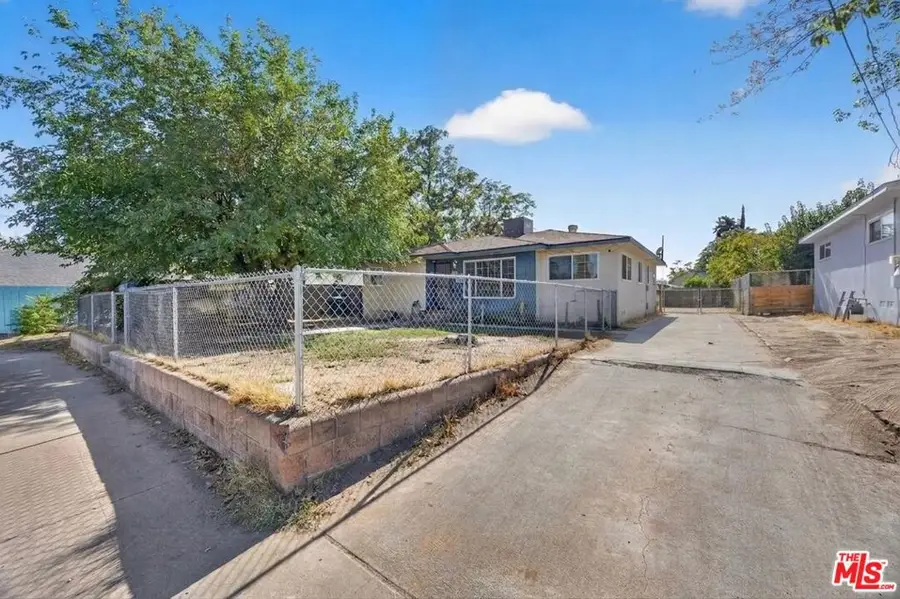 807 Shalimar Drive, Bakersfield, CA 93306 - #3