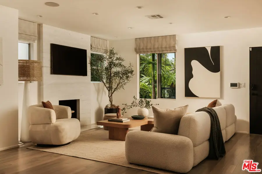 734 N Genesee Avenue, Los Angeles, CA 90046 - #2