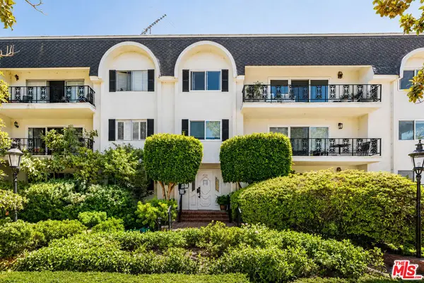 404 San Vicente Boulevard #204, Santa Monica, CA 90402