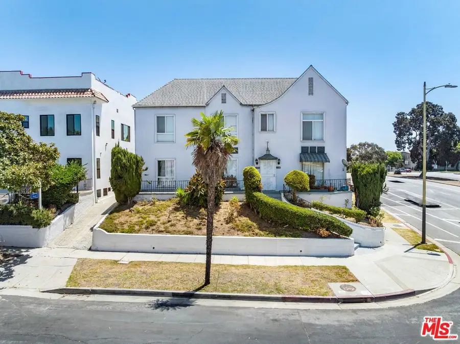 493 San Vicente Boulevard, Los Angeles, CA 90019 - #3