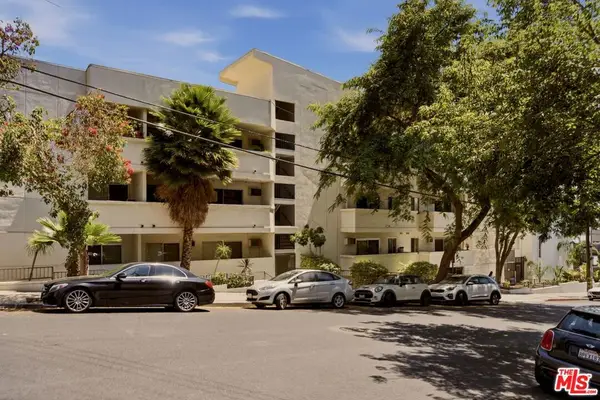 960 Larrabee Street #117, West Hollywood, CA 90069