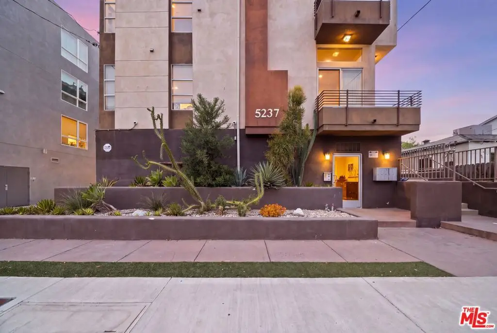 5237 Willowcrest Avenue, North Hollywood, CA 91601 - #1