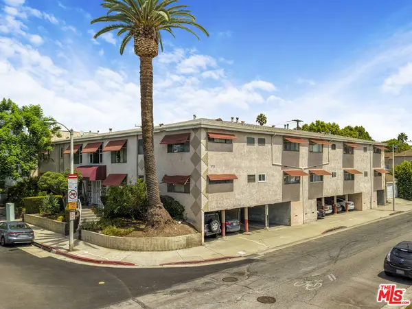 900 N Orange Grove Avenue, West Hollywood, CA 90046