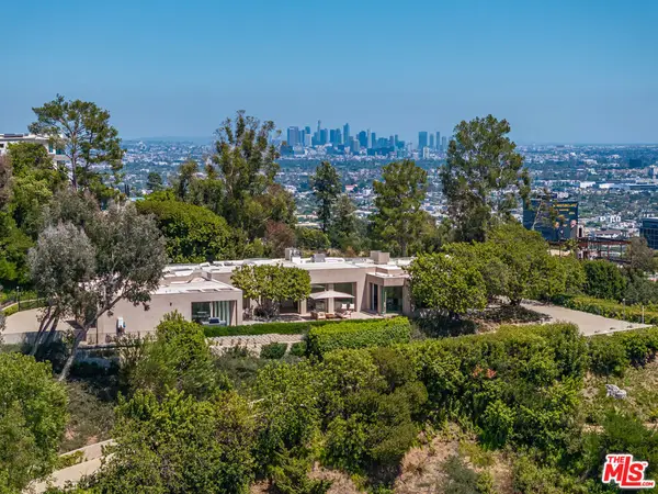 1016 N Hillcrest Road, Beverly Hills, CA 90210