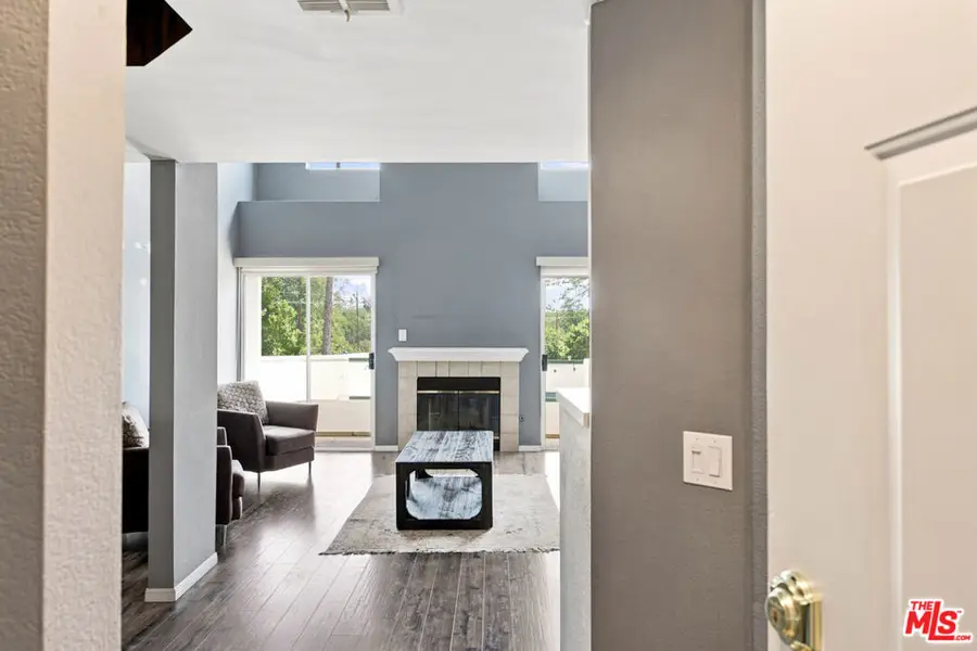 14347 Albers Street #302, Van Nuys, CA 91401 - #2