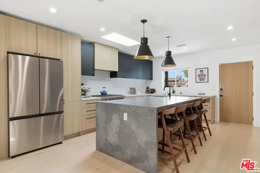 1726 S Stanley Avenue, Los Angeles, CA 90019 - #3