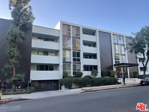 1015 N Kings Road #104, West Hollywood, CA 90069