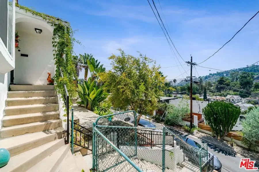 929 Dexter Street, Los Angeles, CA 90042 - #3