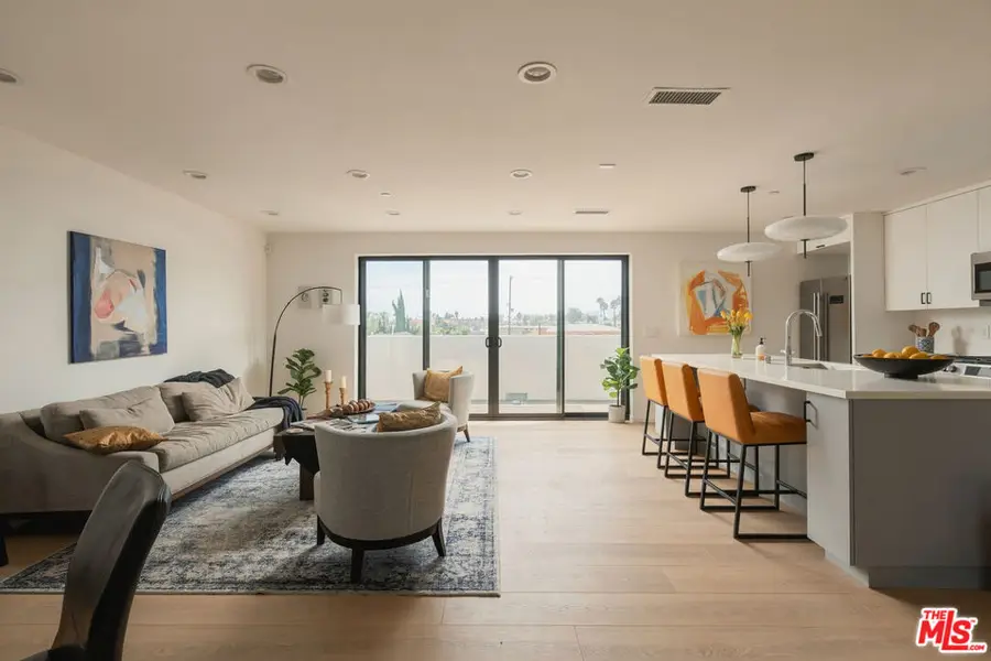 4136 3/4 Normal Avenue, Los Angeles, CA 90029 - #2