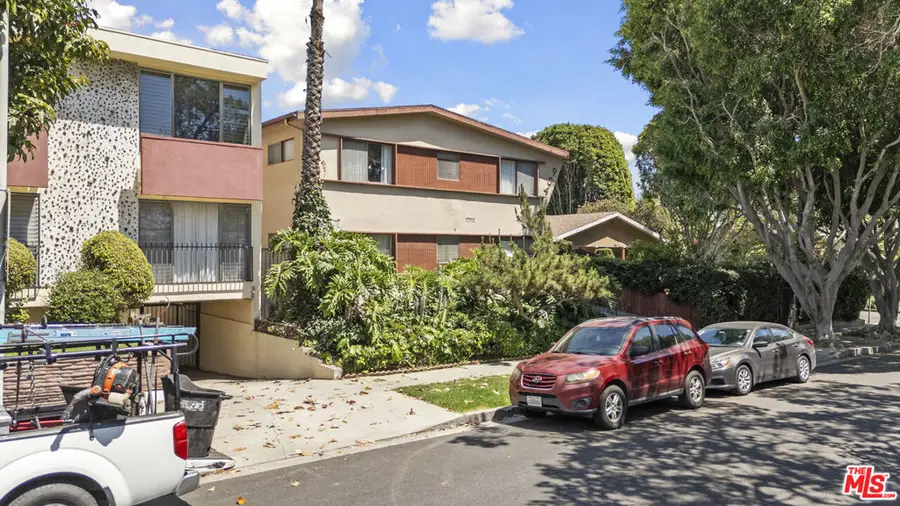 904 N Spaulding Avenue, West Hollywood, CA 90046 - #2