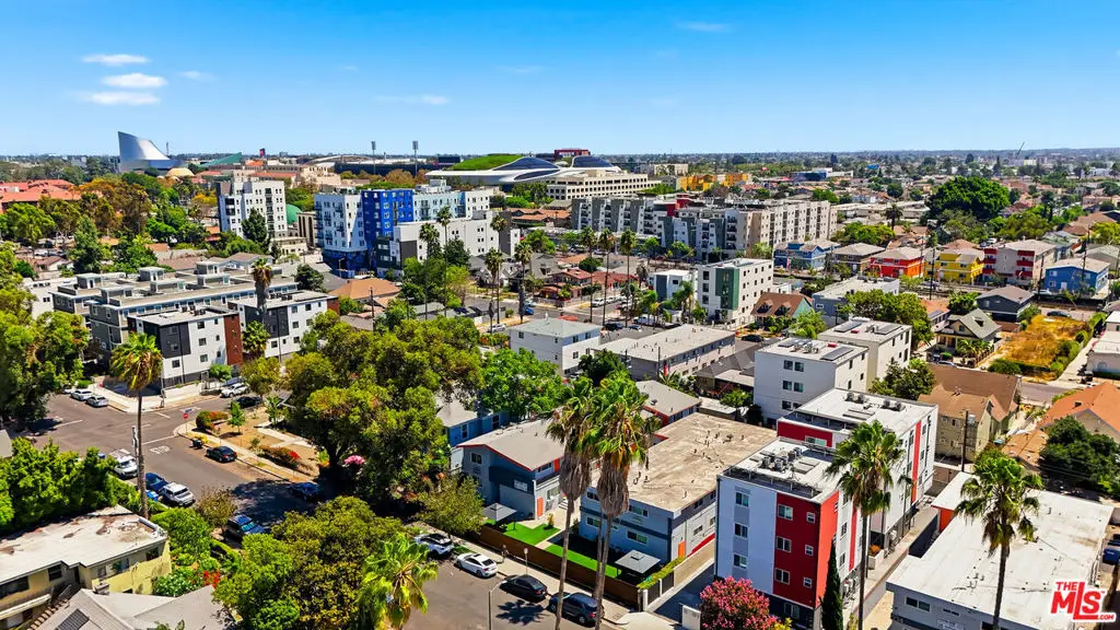 1216 W 37th Place, Los Angeles, CA 90007 - #1