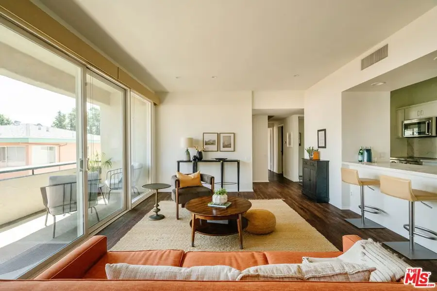 960 San Pasqual Street #203, Pasadena, CA 91106 - #2