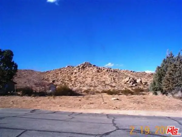 0 Queensglen Avenue, Palmdale, CA 93591