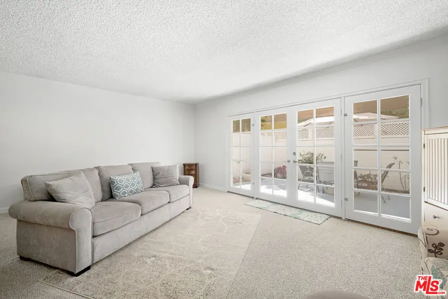 4445 Cartwright Avenue #110, Toluca Lake, CA 91602 - #2