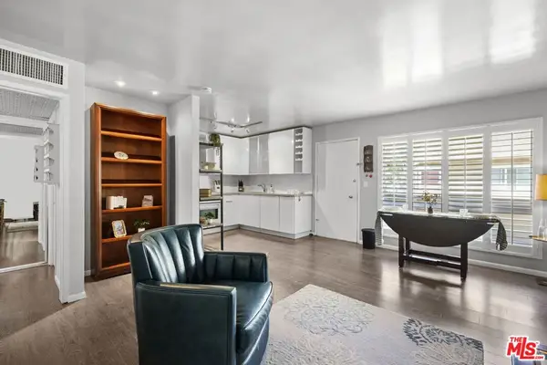 970 Palm Avenue #218, West Hollywood, CA 90069