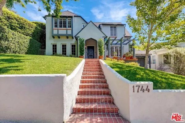1744 N Gardner Street, Los Angeles, CA 90046
