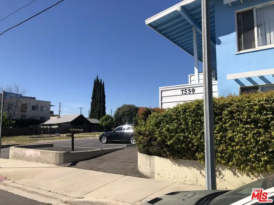 7539 N Hollywood Way, San Fernando Valley, CA 91505 - #3