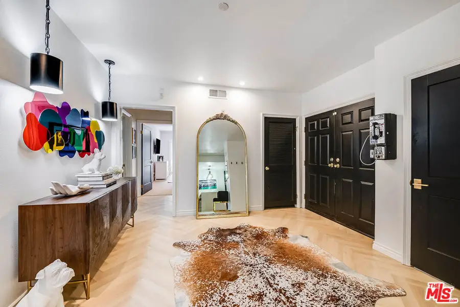 4310 Cahuenga Boulevard #104, Toluca Lake, CA 91602 - #2