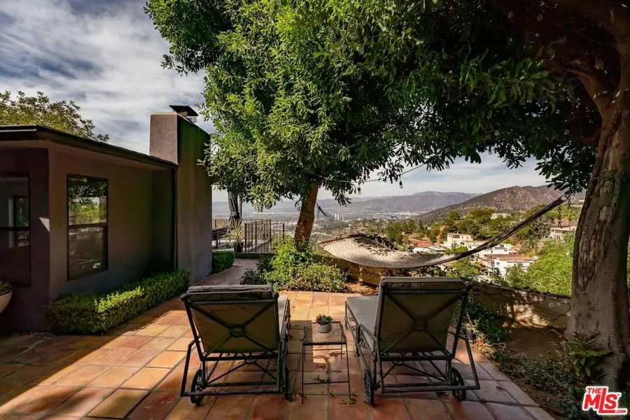 7301 Pacific View Drive, Los Angeles, CA 90068 - #2
