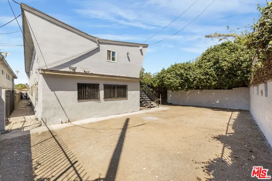 1124 W 117th Street, Los Angeles, CA 90044 - #2